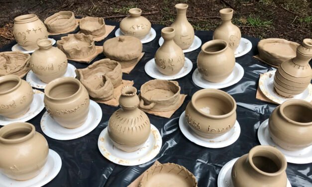 ‘도자기 만들기 매력 속으로 푹’