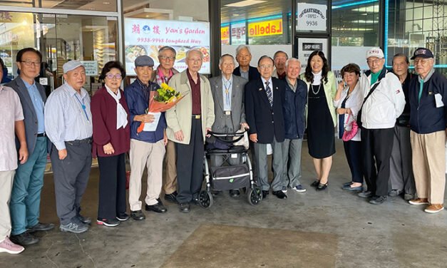 최금란 전노인회장, 점심 제공으로 격려