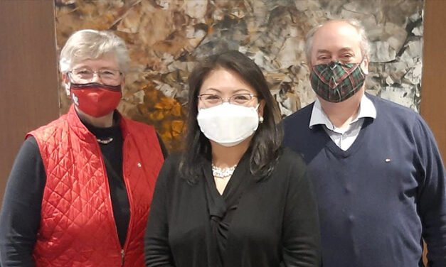 넬리 신 전의원 보수당 선거조직위원회에 선출