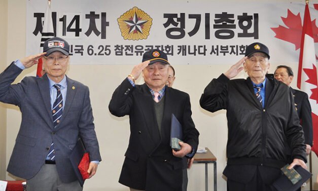 전쟁기념관과 랭리 가평석 수목원 조성 후원