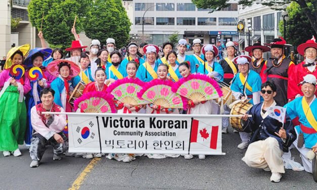 밴쿠버 한국전통예술원 빅토리아데이 퍼레이드 참가