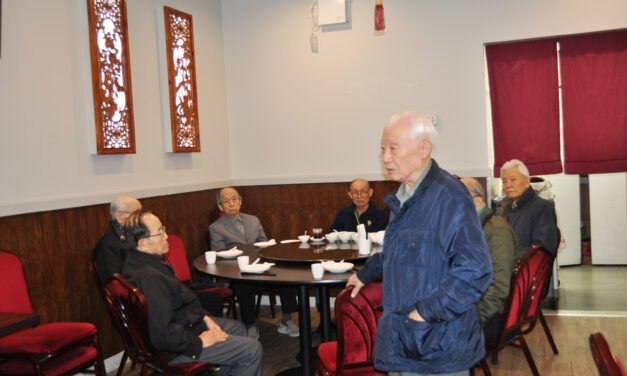 기쁨과 슬픔 함께 나누는 끈끈한 전우애