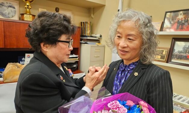 김인숙 신임명예회원 위촉장 전수식 열려