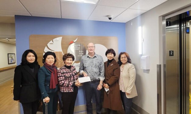 무궁화재단 뉴비스타 한인요양원에 운영기부금 5만달러 전달