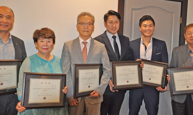 밴쿠버한인회 자문위원 위촉식 열려